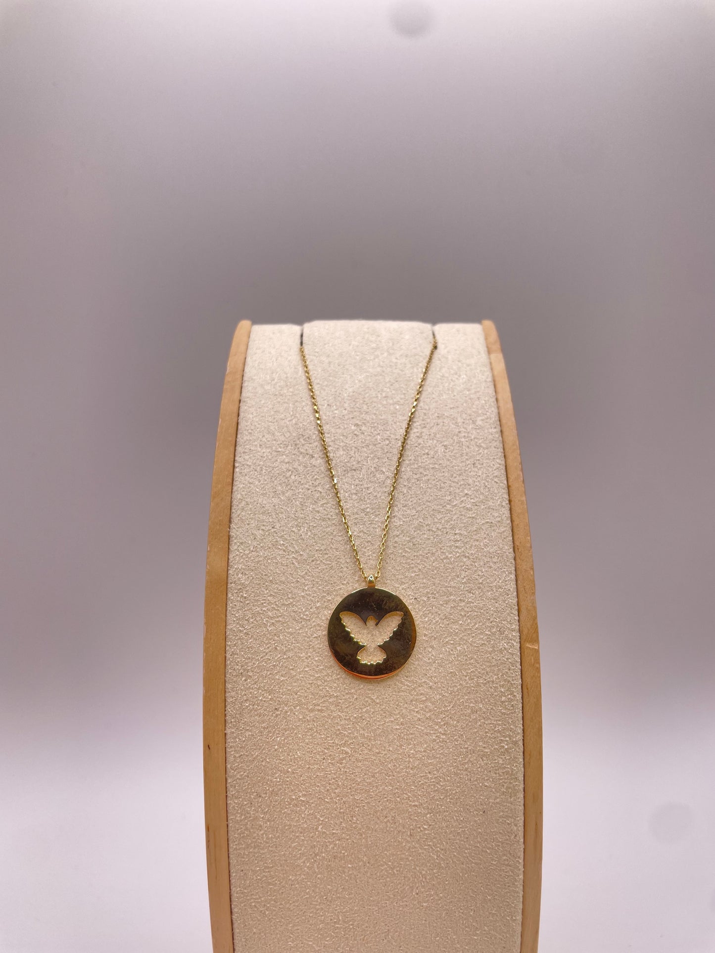 Goldkette mit Tauben-Medaillon